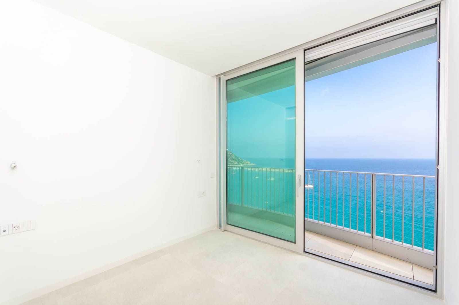 4 soveværelse Lejlighed til salg i Calpe / Calp med garage - € 1.600.000 (Ref: 8988027)