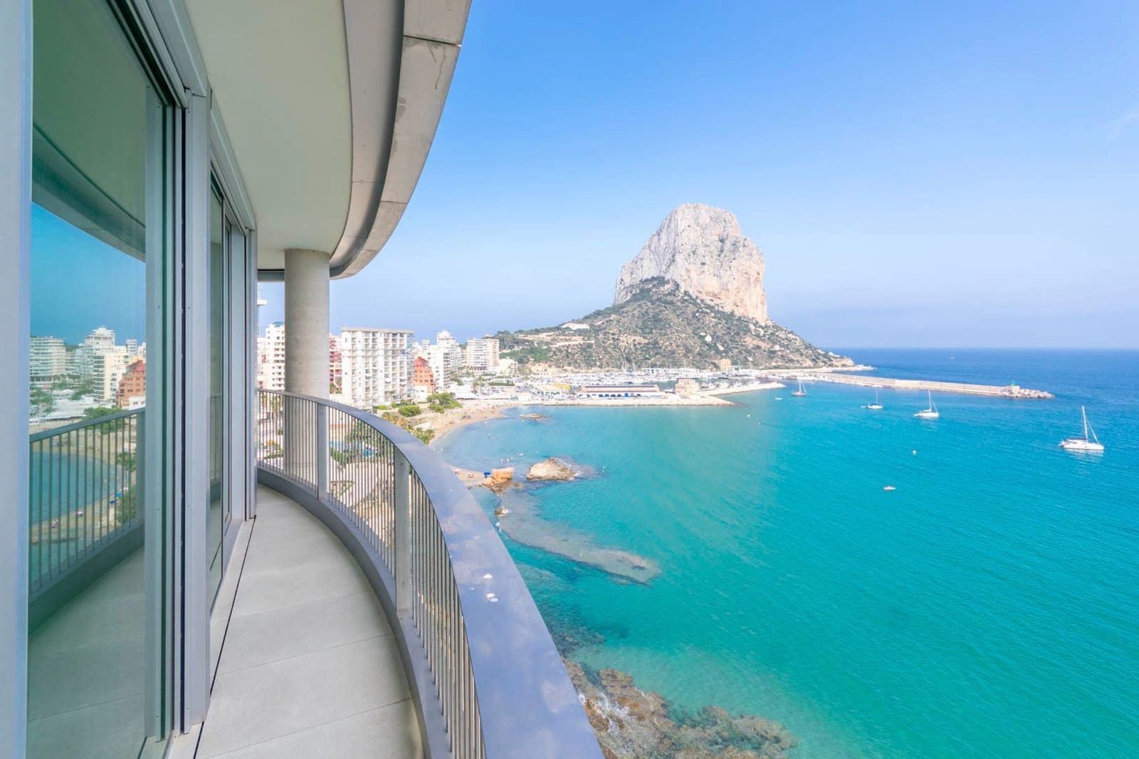 4 soveværelse Lejlighed til salg i Calpe / Calp med garage - € 1.600.000 (Ref: 8988027)