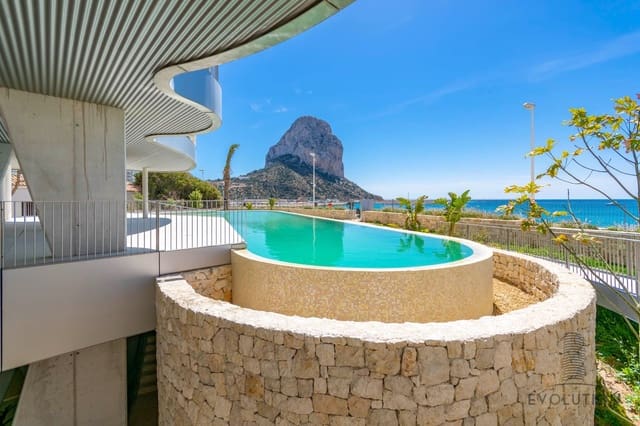 4 bedroom Apartment for sale in Puerto, Calpe / Calp with garage - € 1,600,000 (Ref: 8988027)