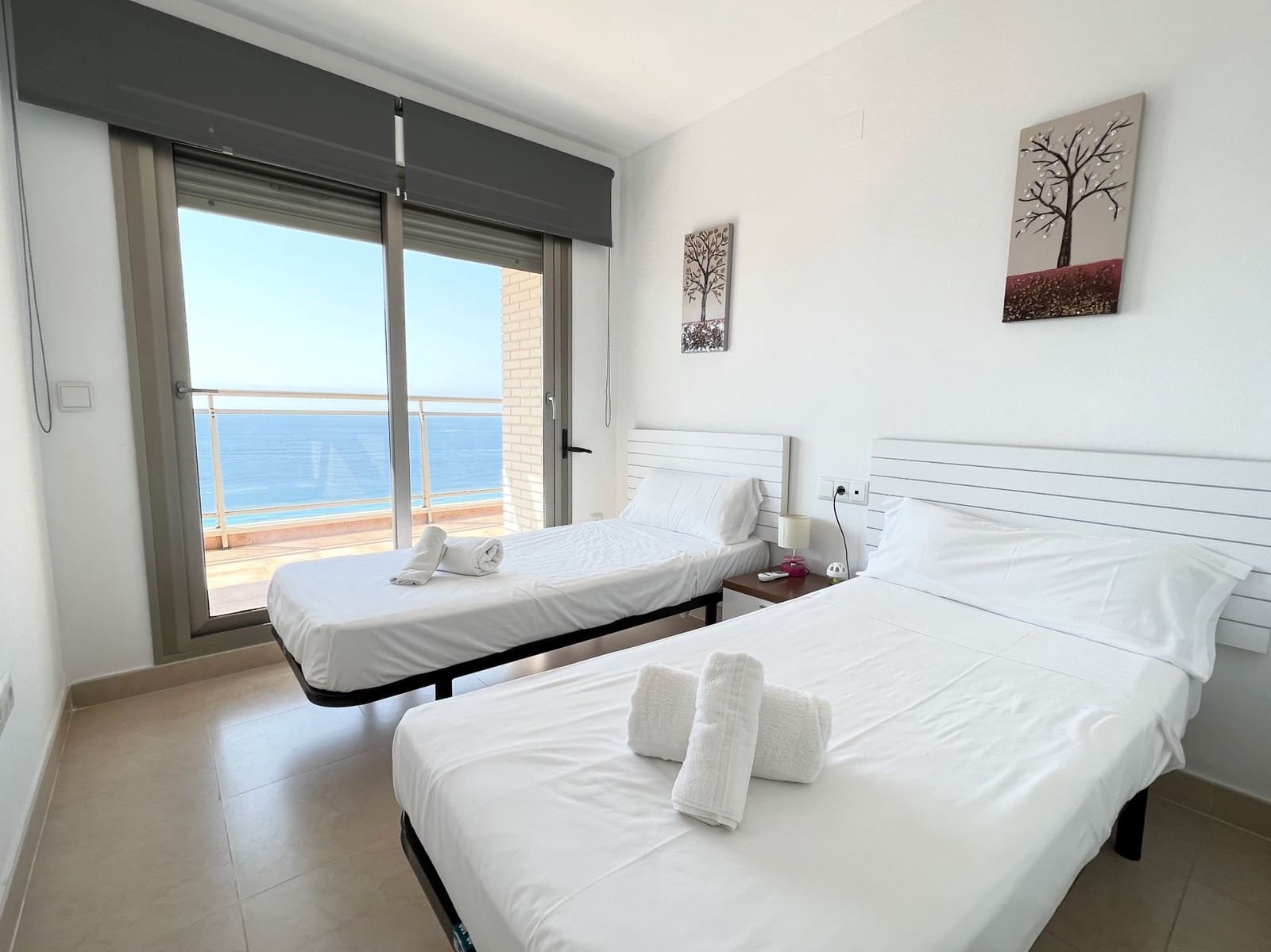 3 soveværelse Penthouse til leje i Calpe / Calp med swimmingpool garage - € 2.000 (Ref: 9036384)