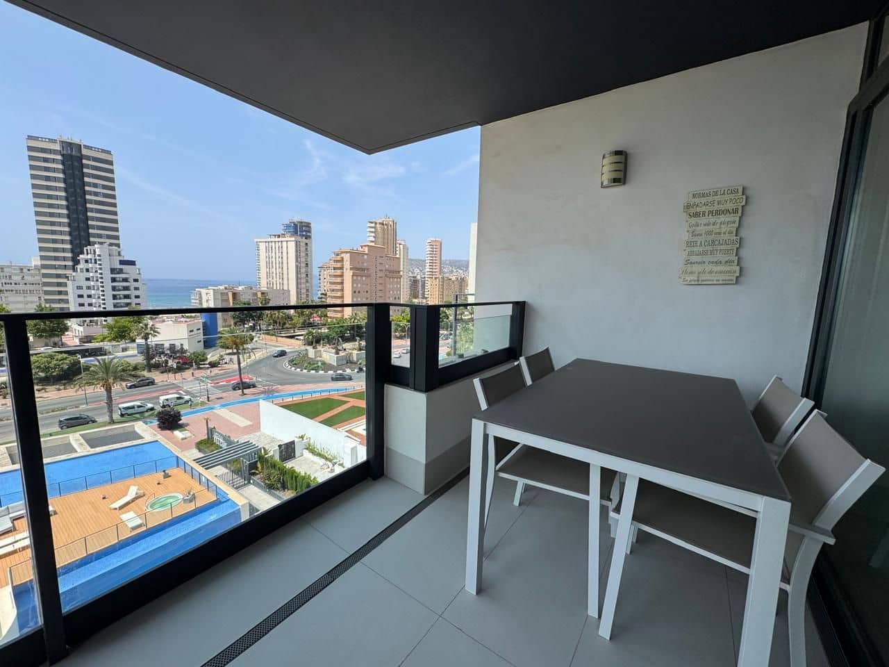 2 makuuhuone Huoneisto myytävänä paikassa Calpe / Calp mukana 
autotalli - 495 000 € (Ref: 9041975)