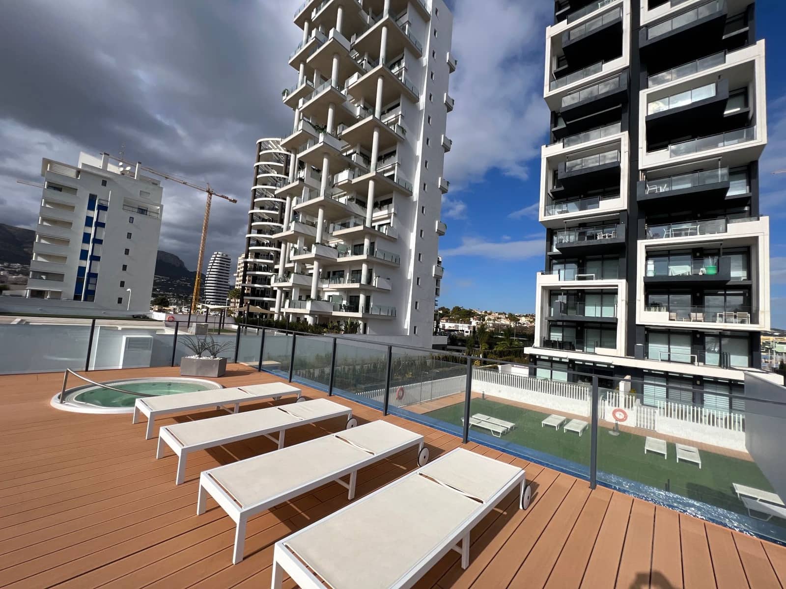 2 makuuhuone Huoneisto myytävänä paikassa Calpe / Calp mukana 
autotalli - 495 000 € (Ref: 9041975)