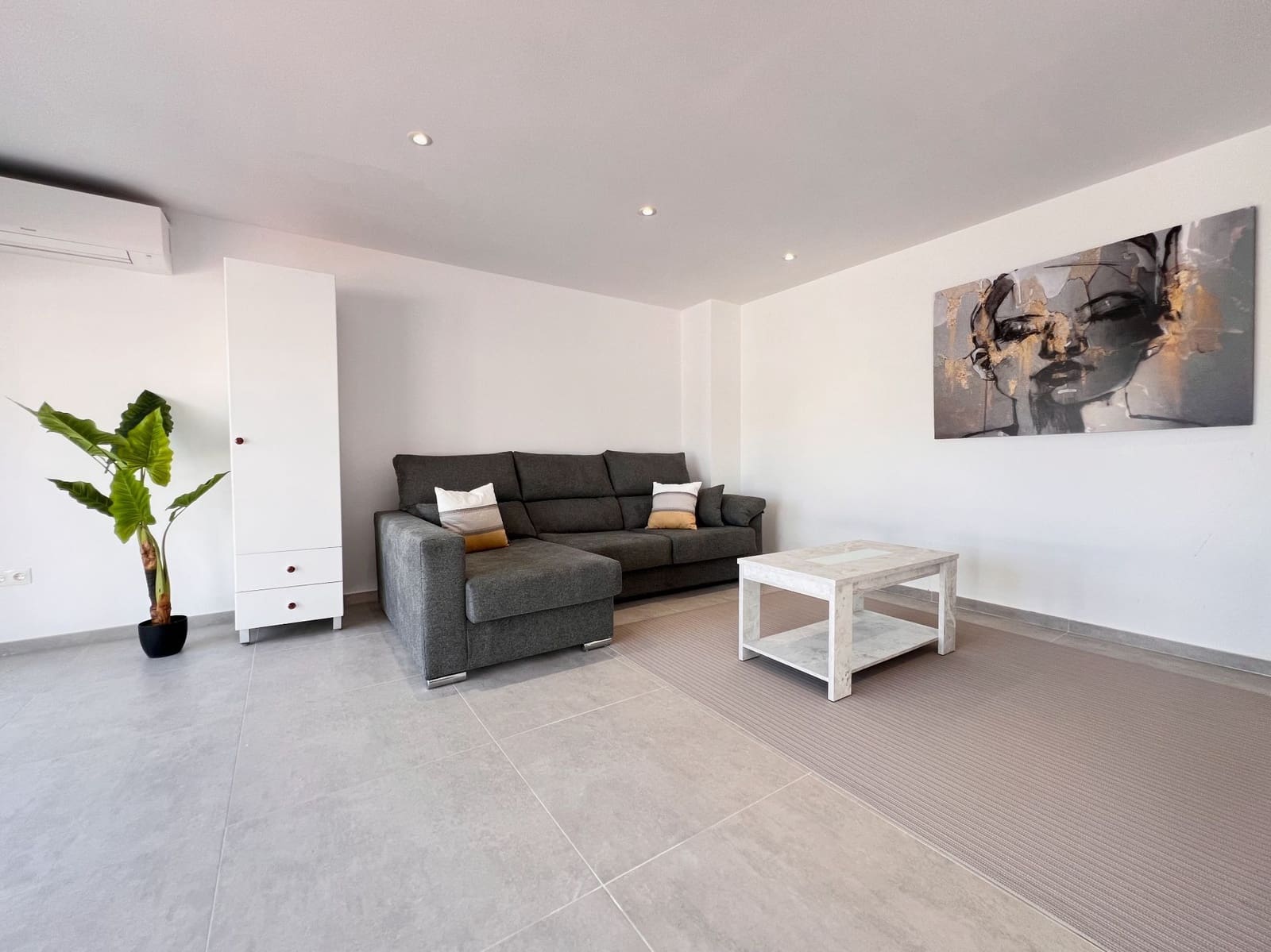 1 soveværelse Lejlighed til leje i Calpe / Calp med garage - € 1.000 (Ref: 9050696)