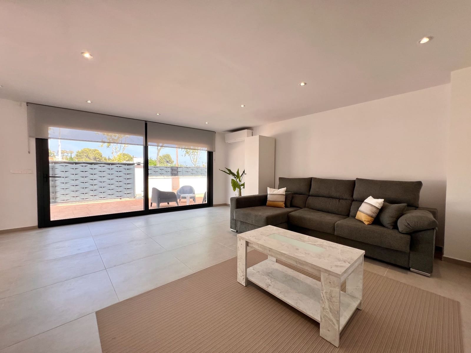 1 soveværelse Lejlighed til leje i Calpe / Calp med garage - € 1.000 (Ref: 9050696)