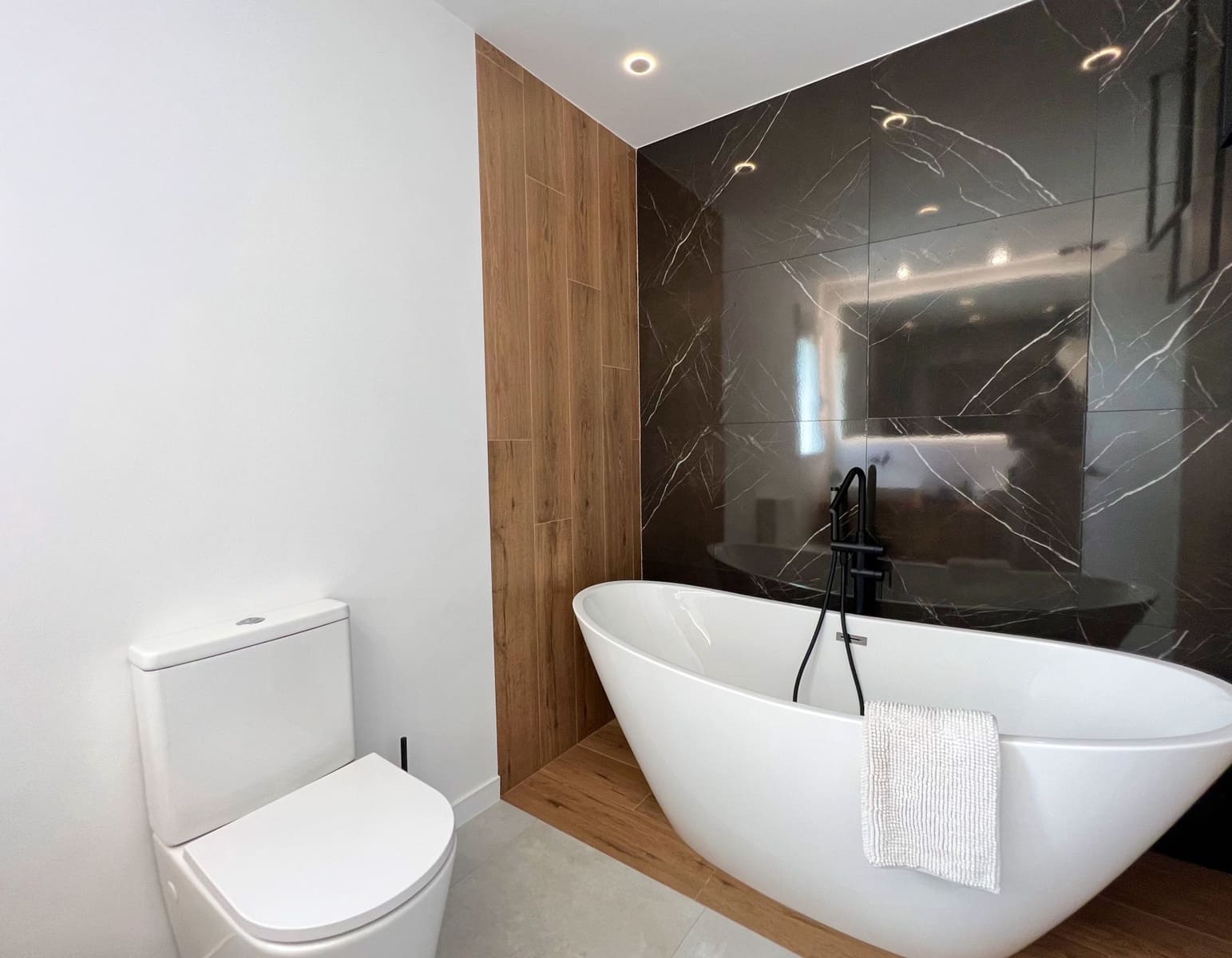 3 sypialnia Bungalow do wynajęcia w Calpe / Calp z basenem garażem - 2 000 € (Ref: 9124581)