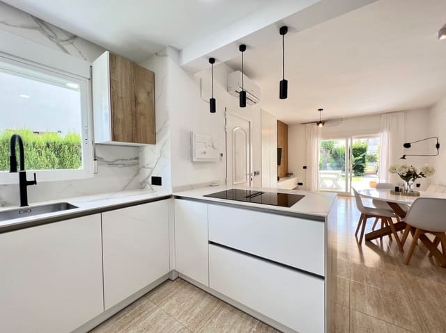 3 bedroom Bungalow for rent in Cometa - Carrió, Calpe / Calp with pool garage - € 2,000 (Ref: 9124581)