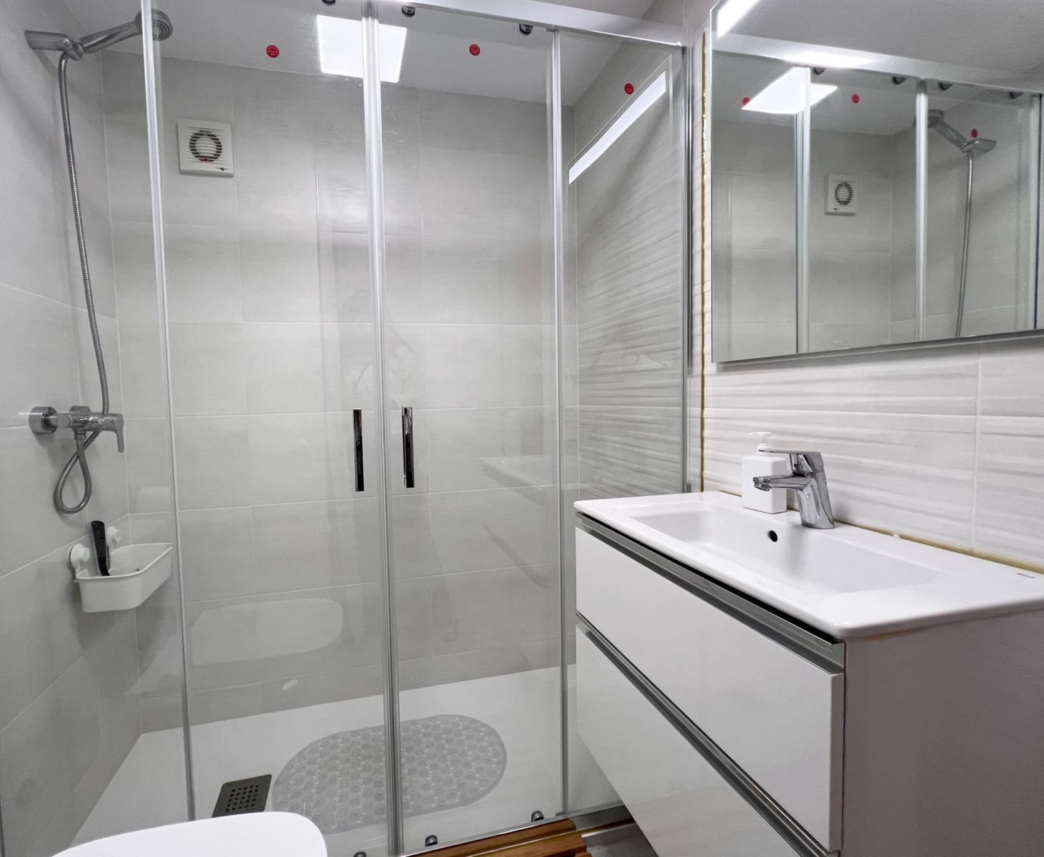 1 soveværelse Lejlighed til leje i Calpe / Calp - € 750 (Ref: 9186644)