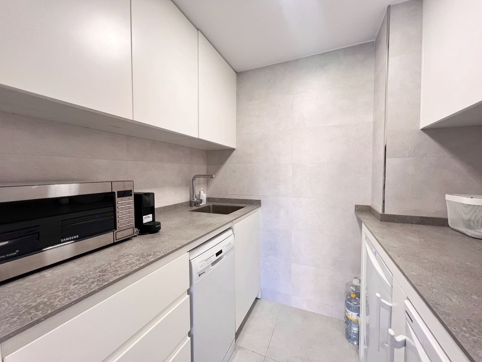 1 soveværelse Lejlighed til leje i Calpe / Calp - € 750 (Ref: 9186644)