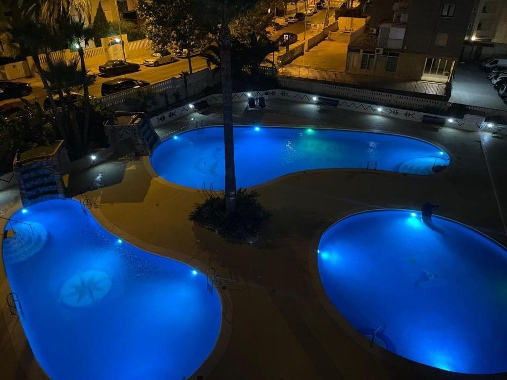 1 soveværelse Lejlighed til leje i Calpe / Calp med swimmingpool garage - € 750 (Ref: 9204226)