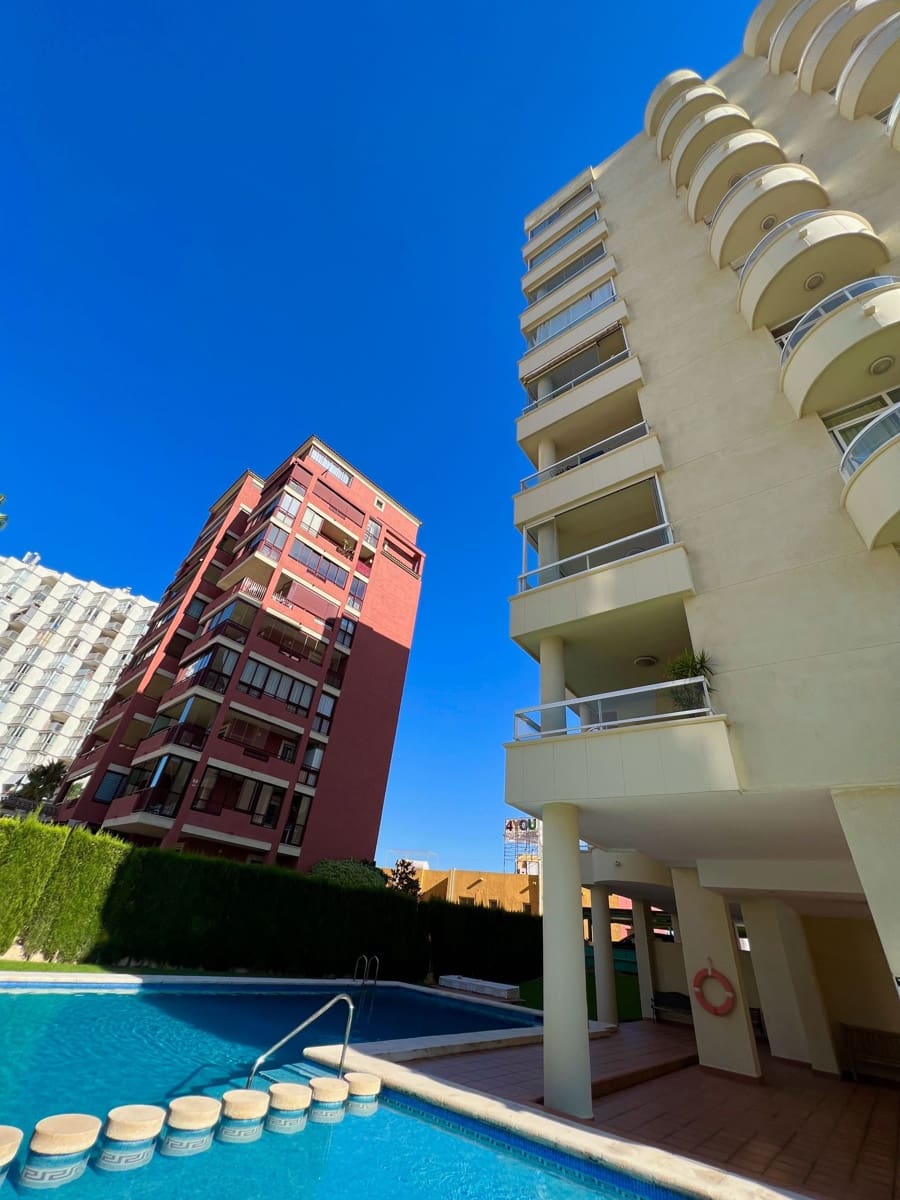 2 soverom Leilighet til leie i Calpe / Calp med svømmebasseng garasje - € 950 (Ref: 9206234)
