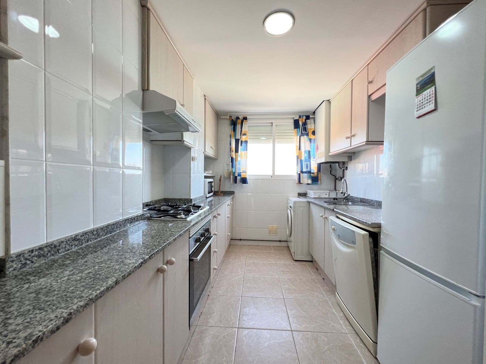 2 soverom Leilighet til leie i Calpe / Calp med svømmebasseng garasje - € 950 (Ref: 9206234)