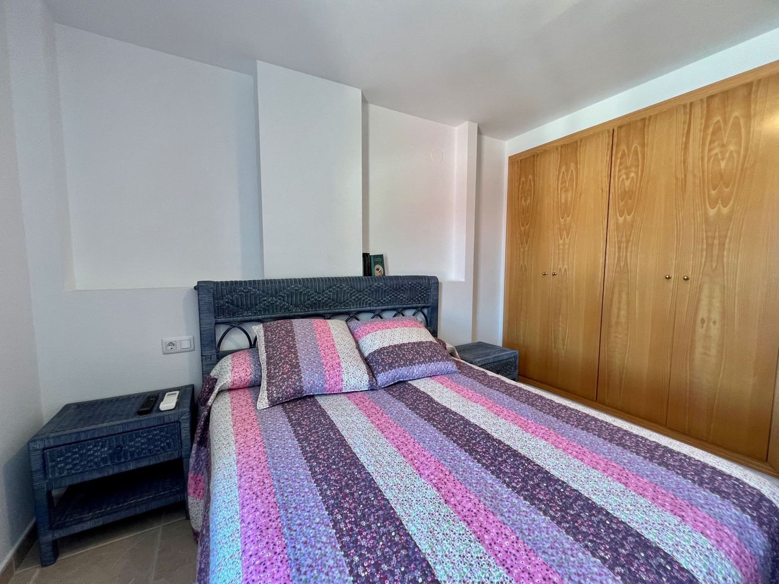 2 soverom Leilighet til leie i Calpe / Calp med svømmebasseng garasje - € 950 (Ref: 9206234)