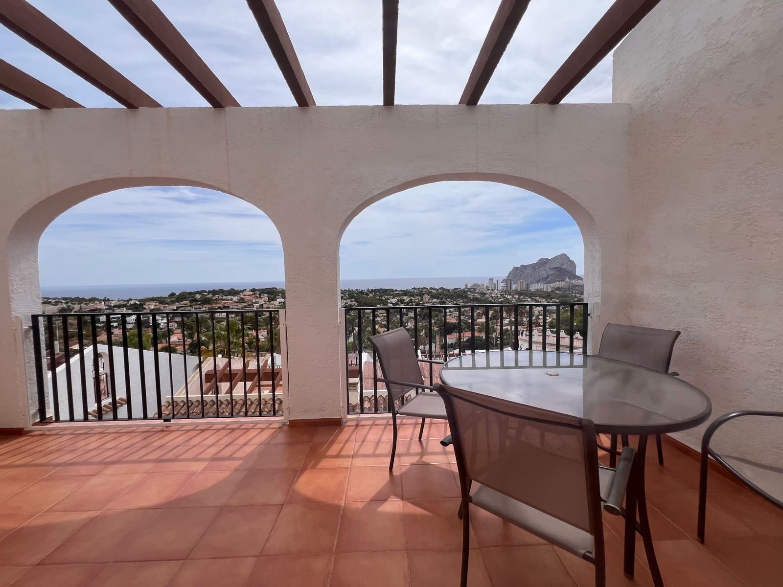 2 quarto Apartamento para venda em Calpe / Calp com piscina garagem - 225 000 € (Ref: 9206237)