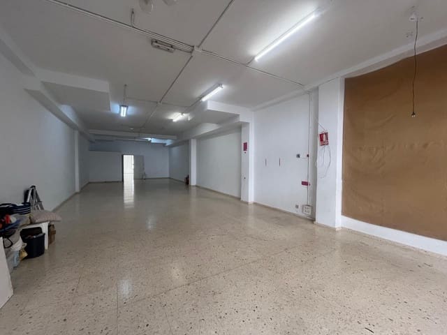 Kaupallinen myytävänä paikassa Calpe / Calp - 169 000 € (Ref: 9235976)