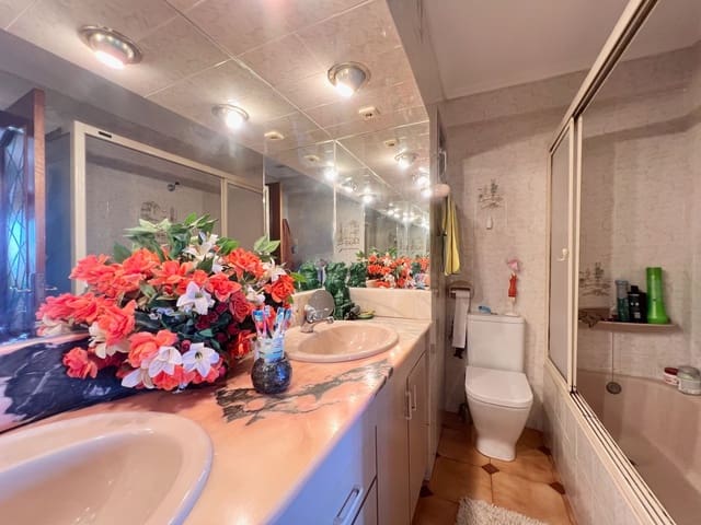 3 quarto Apartamento para venda em Calpe / Calp com garagem - 350 000 € (Ref: 9256734)