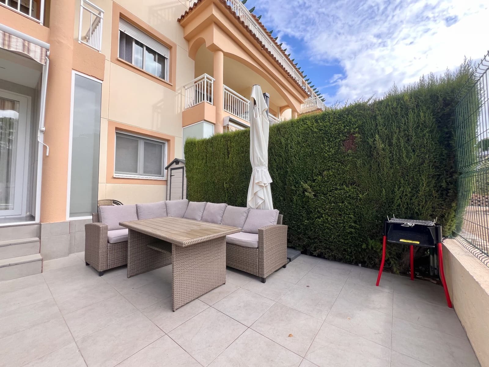 2 bedroom Apartment for rent in Calpe / Calp with garage - € 1,500 (Ref: 9294158)