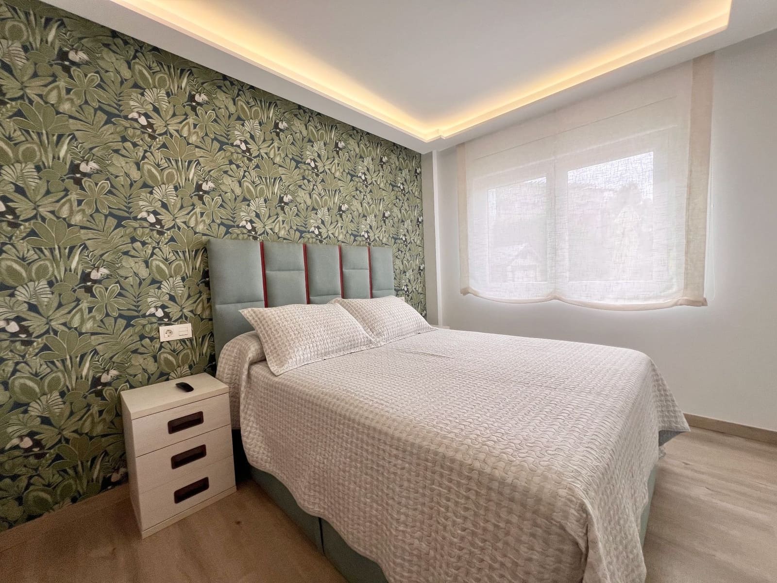 2 bedroom Apartment for rent in Calpe / Calp with garage - € 1,500 (Ref: 9294158)