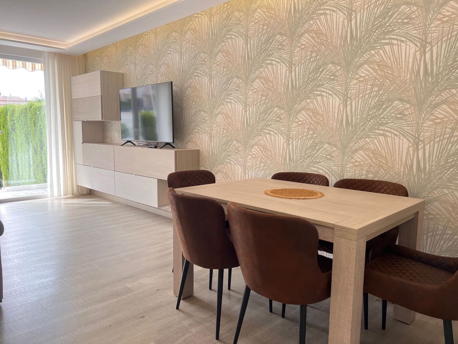 2 bedroom Apartment for rent in Calpe / Calp with garage - € 1,500 (Ref: 9294158)