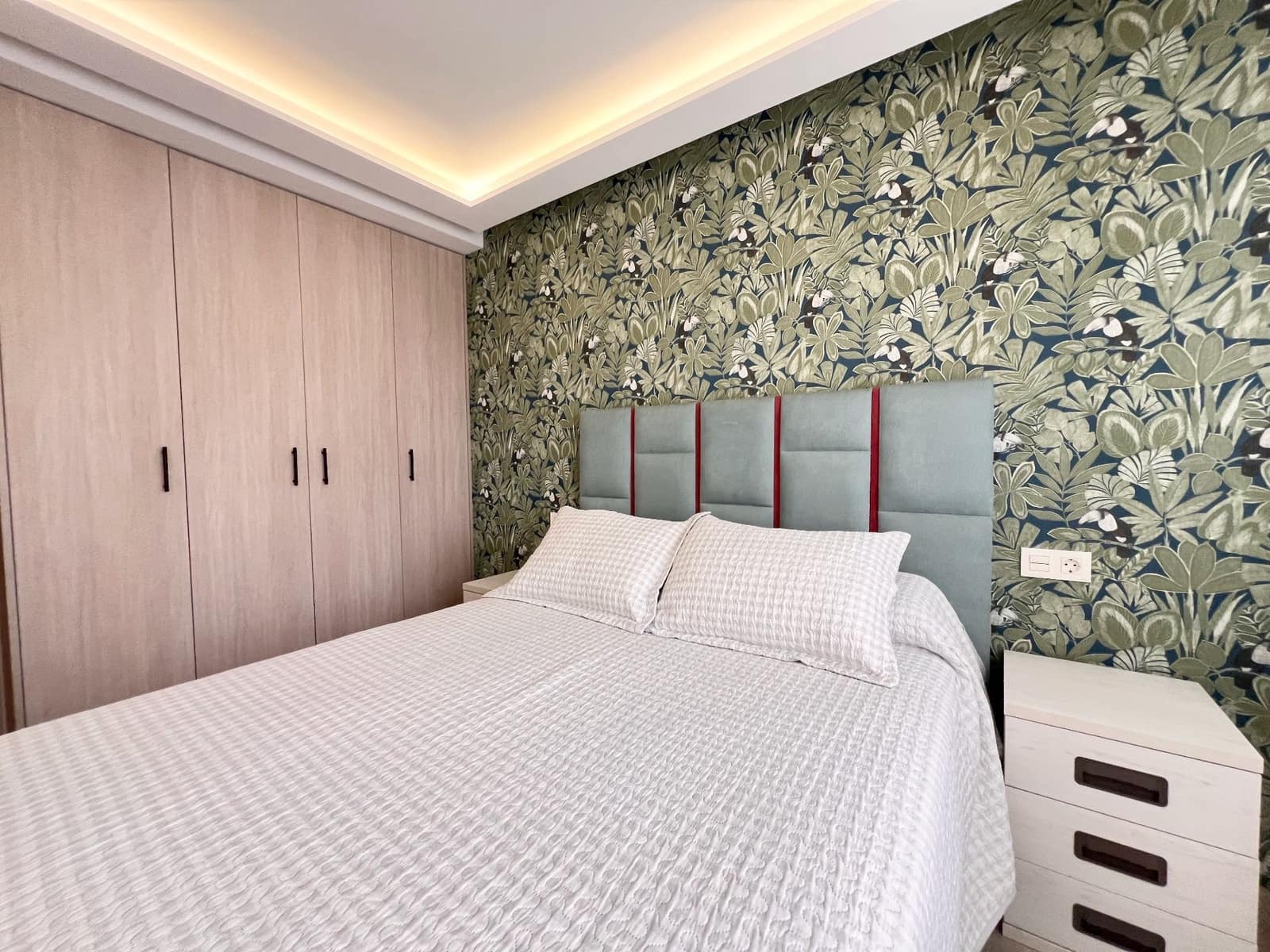 2 bedroom Apartment for rent in Calpe / Calp with garage - € 1,500 (Ref: 9294158)