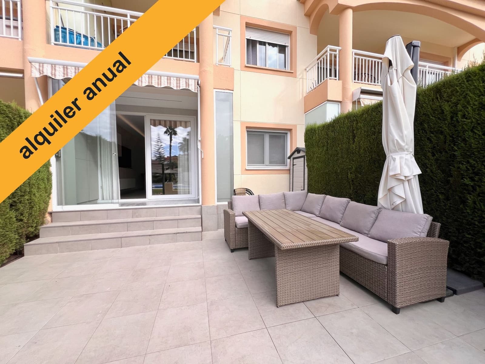 Appartement de 2 chambres à louer à Calpe / Calp avec garage - 1 500 € (Ref: 9294158)