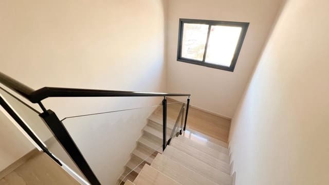 2 bedroom Penthouse for rent in Javea / Xàbia with pool garage - € 1,500 (Ref: 9330081)