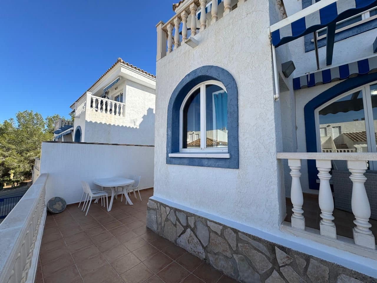 2 bedroom Apartment for rent in Calpe / Calp with pool garage - € 1,300 (Ref: 9353131)