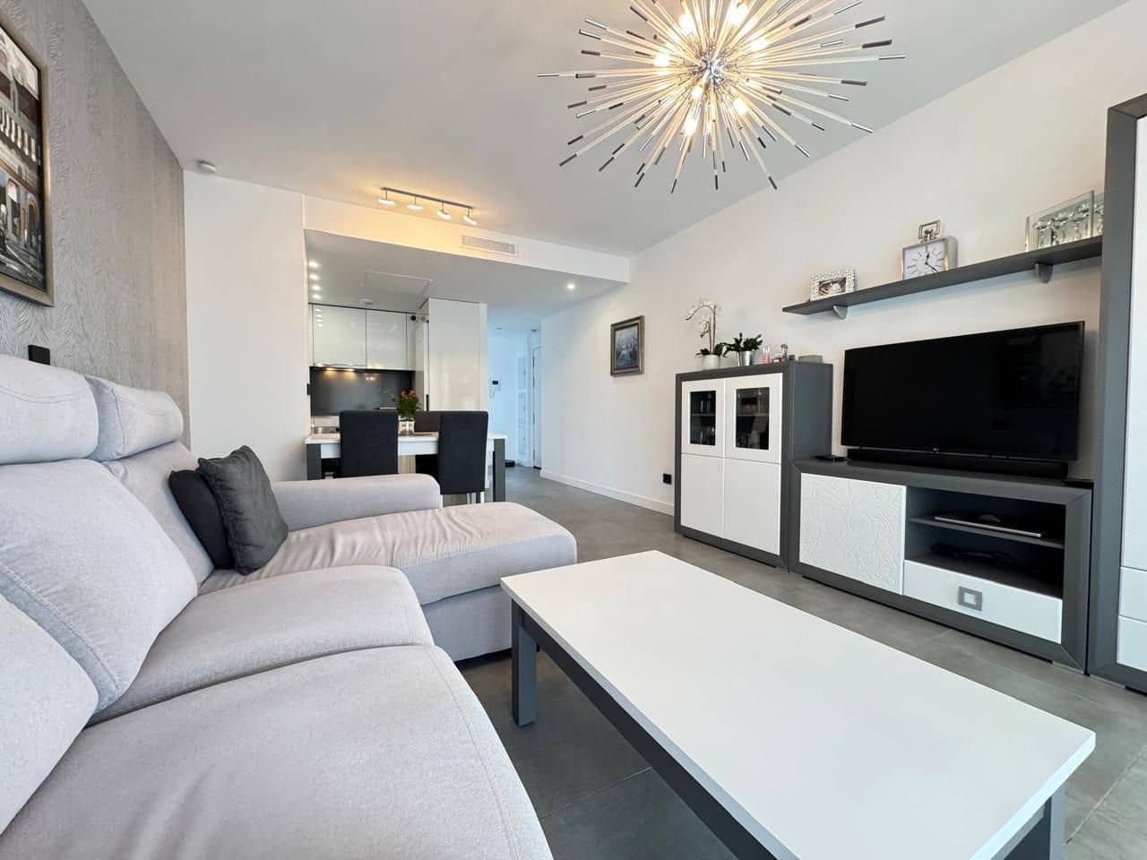 2 makuuhuone Huoneisto myytävänä paikassa Calpe / Calp mukana 
autotalli - 425 000 € (Ref: 9413579)