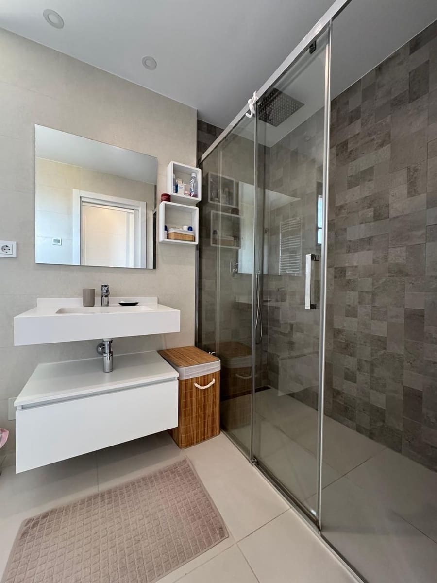 2 bedroom Apartment for rent in Calpe / Calp with garage - € 1,600 (Ref: 9421833)