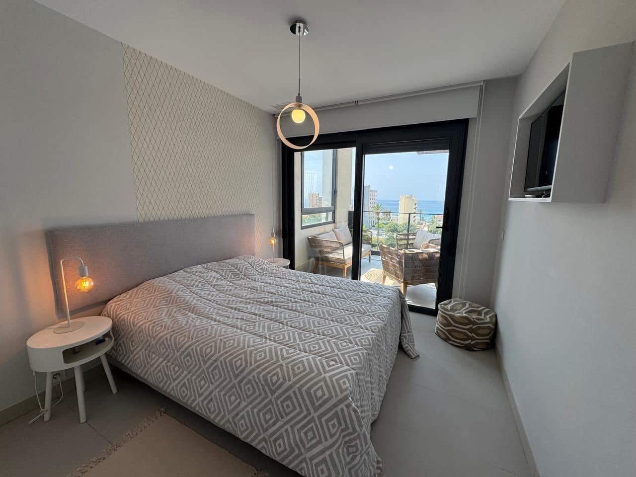 2 bedroom Apartment for rent in Calpe / Calp with garage - € 1,600 (Ref: 9421833)