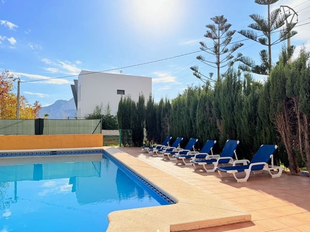 3 makuuhuone Huvila vuokrattavana paikassa Cometa - Carrió, Calpe / Calp mukana uima-altaan 
autotalli - 1 300 € (Ref: 9455830)