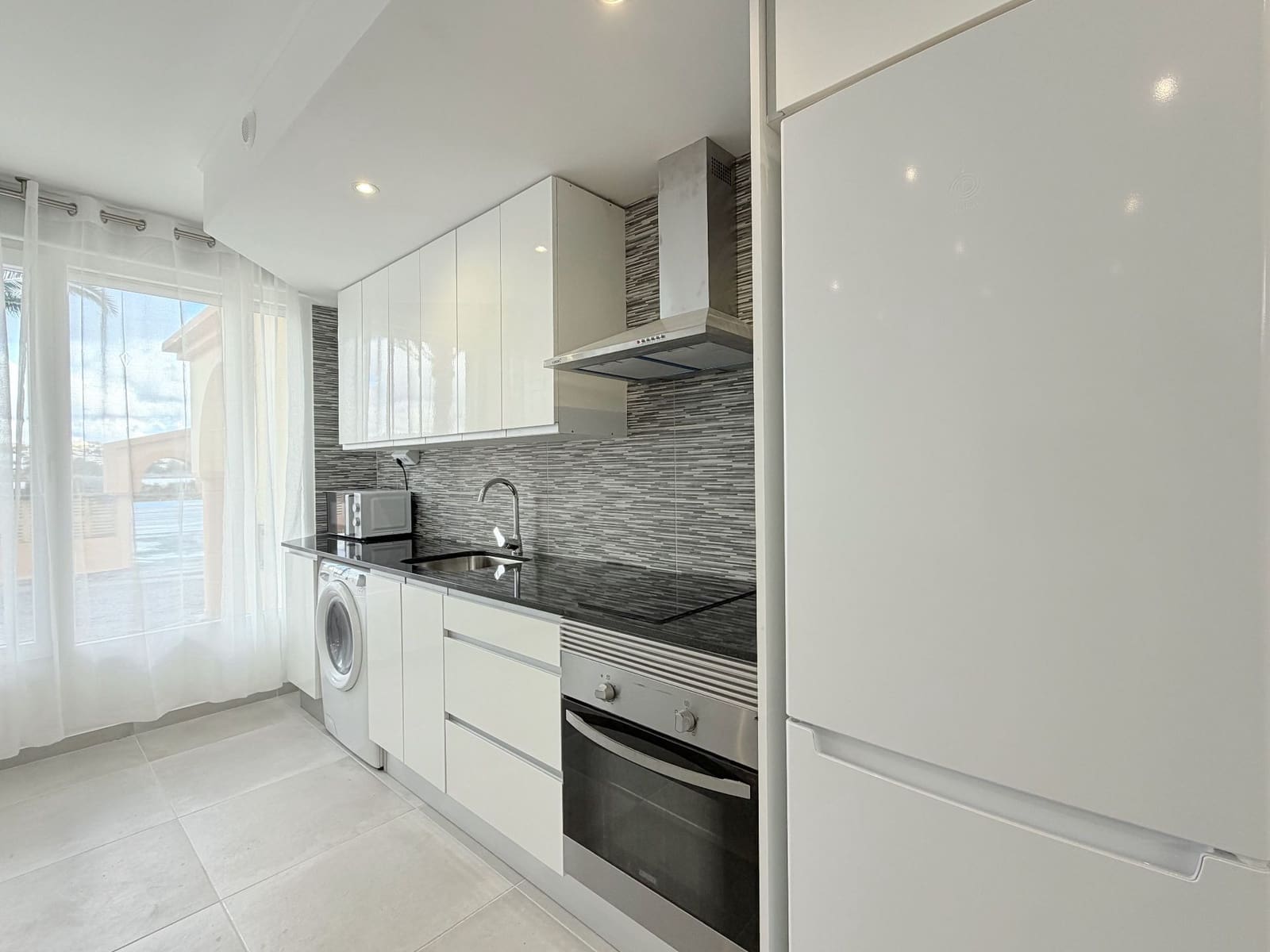 Apartamento de 2 habitaciones en Calpe / Calp en alquiler - 900 € (Ref: 9470289)