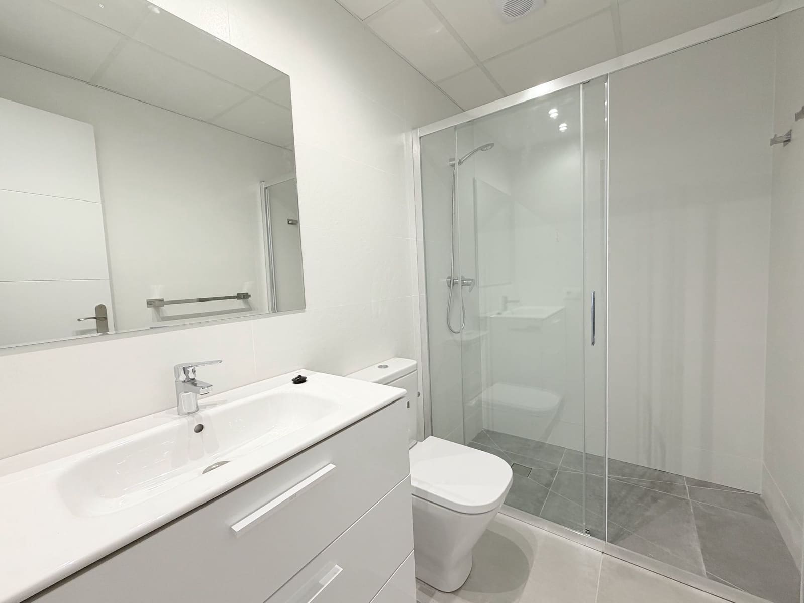 2 slaapkamer Appartement te huur in Calpe / Calp - € 900 (Ref: 9470290)