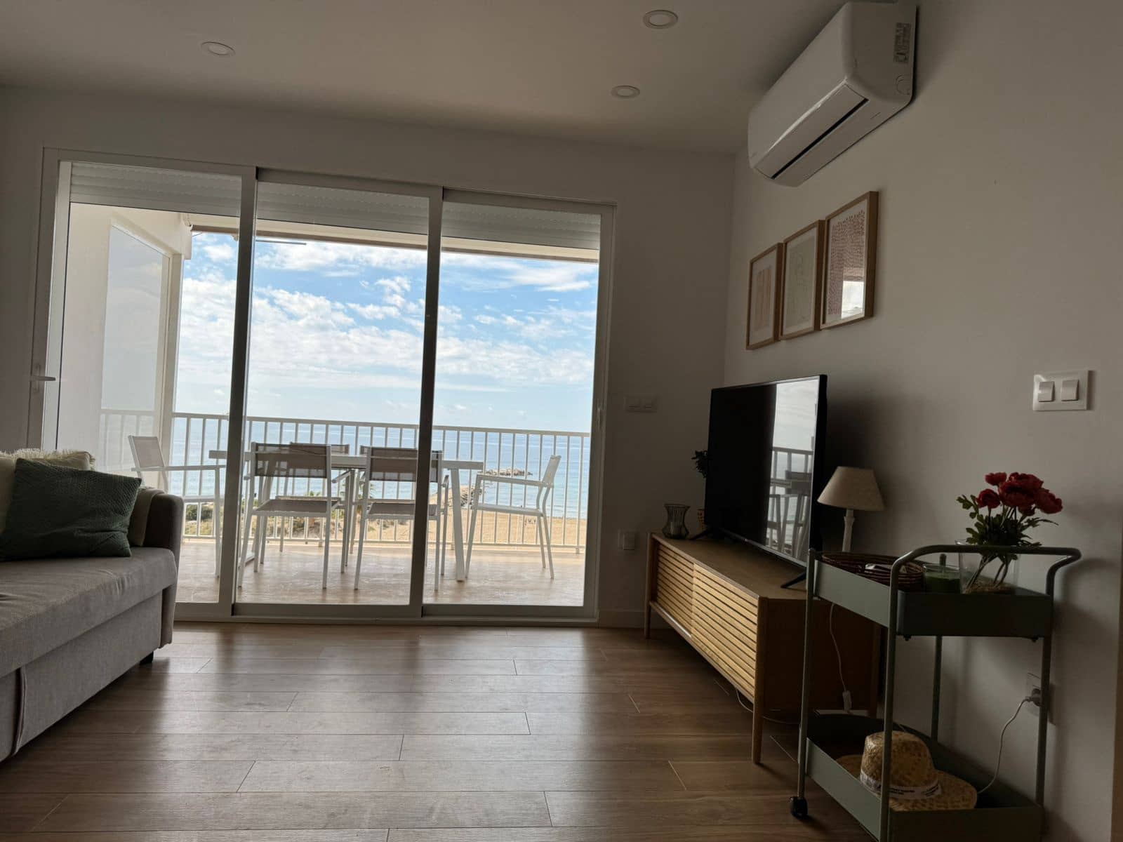 Appartement de 3 chambres à louer à Calpe / Calp avec garage - 1 500 € (Ref: 9560877)