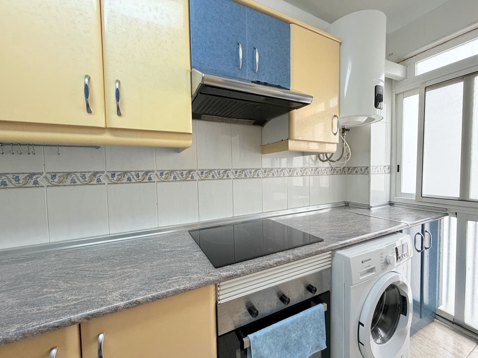 2 bedroom Apartment for sale in Calpe / Calp - € 230,000 (Ref: 9581494)