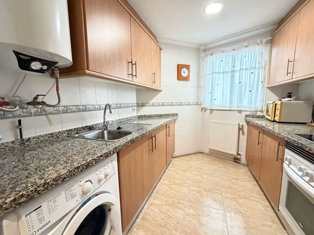 3 quarto Apartamento para venda em Pueblo, Calpe / Calp com garagem - 290 000 € (Ref: 9610792)