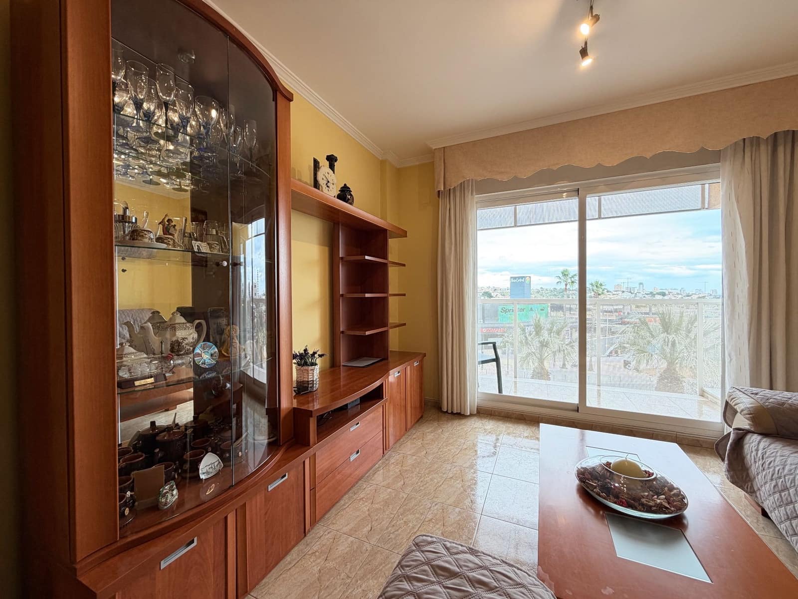 3 quarto Apartamento para venda em Calpe / Calp com garagem - 290 000 € (Ref: 9610792)