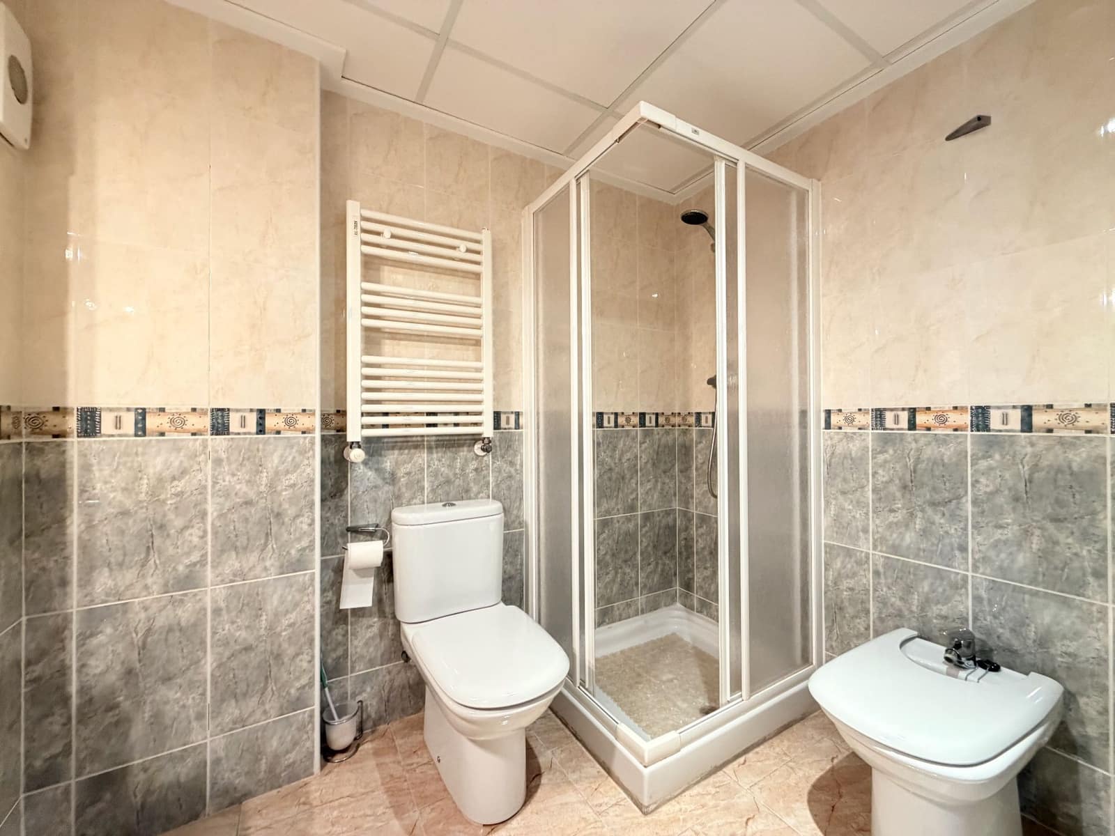 3 quarto Apartamento para venda em Calpe / Calp com garagem - 290 000 € (Ref: 9610792)