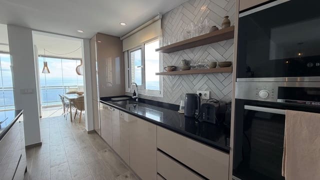 2 soverom Leilighet til salgs i Calpe / Calp med svømmebasseng garasje - € 575 000 (Ref: 9643717)