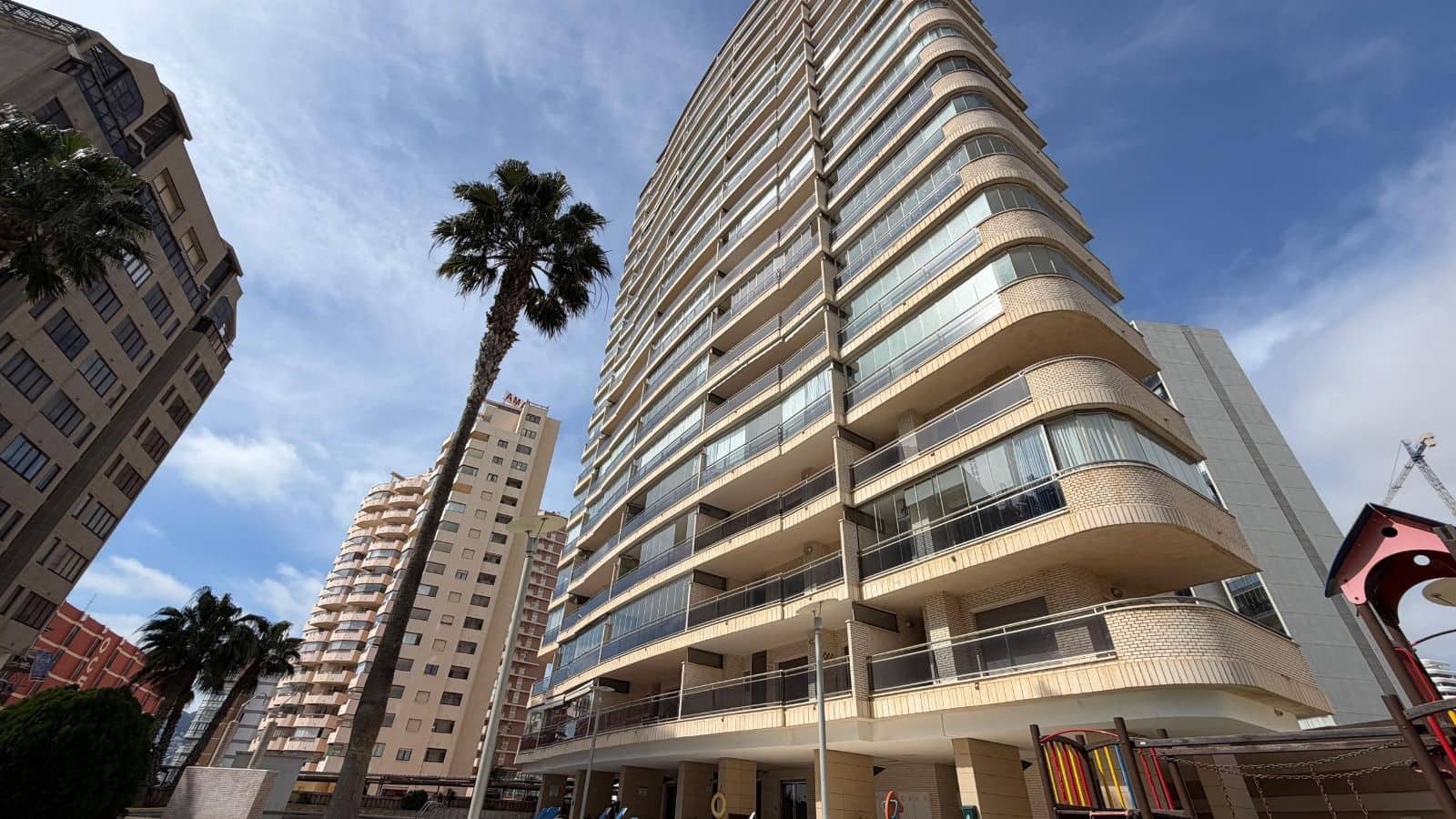 2 soverom Leilighet til salgs i Calpe / Calp med svømmebasseng garasje - € 575 000 (Ref: 9643717)