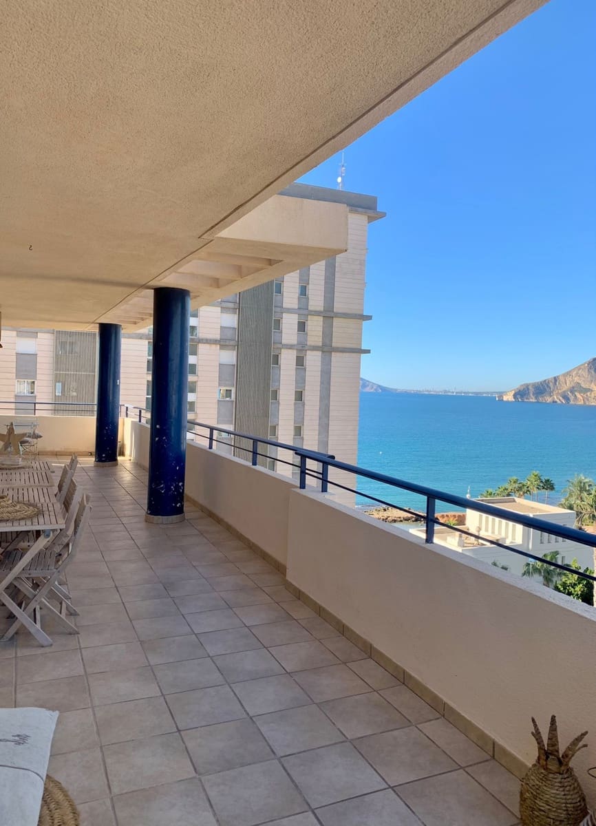 2 bedroom Apartment for sale in Calpe / Calp with pool garage - € 498,000 (Ref: 9647656)