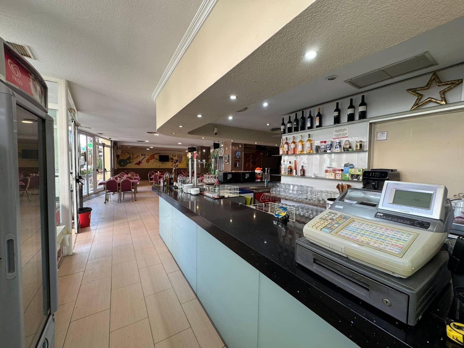 Kommersiell til salgs i Calpe / Calp - € 250 000 (Ref: 9714467)