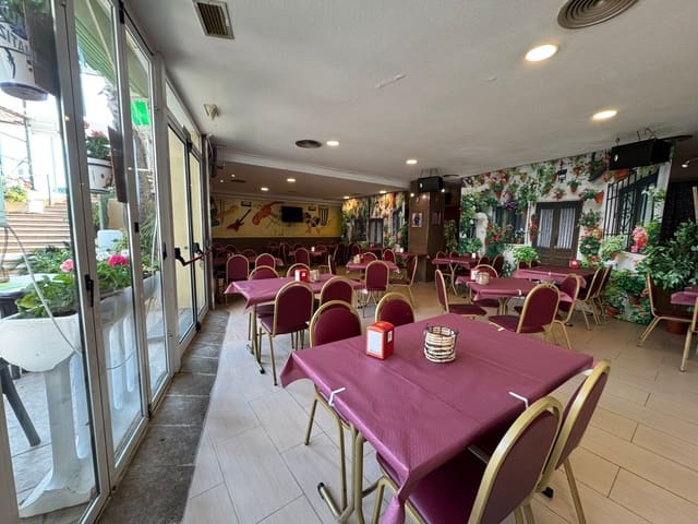 Kommersiell til salgs i Calpe / Calp - € 250 000 (Ref: 9714467)