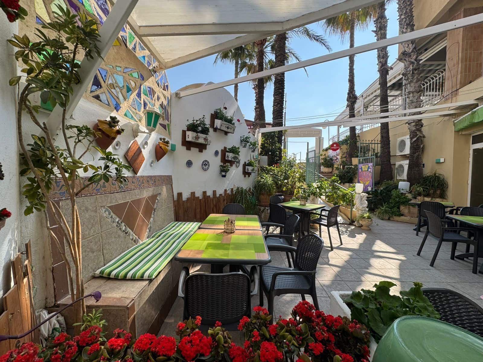 Kommersiell til salgs i Calpe / Calp - € 250 000 (Ref: 9714467)