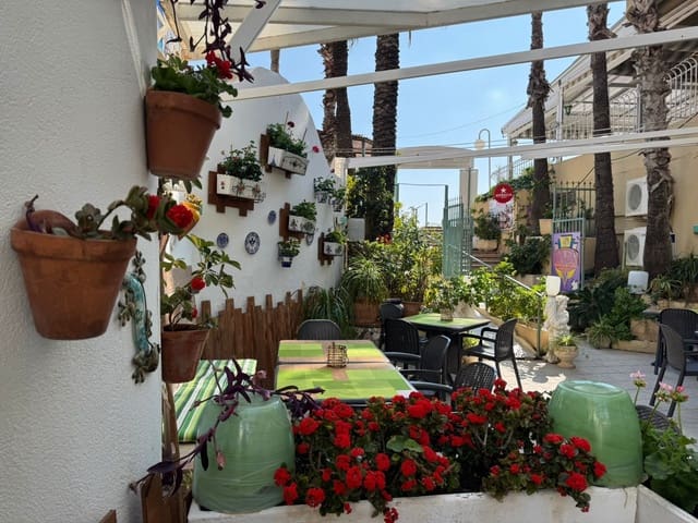 Kommersiell til salgs i Calpe / Calp - € 250 000 (Ref: 9714467)