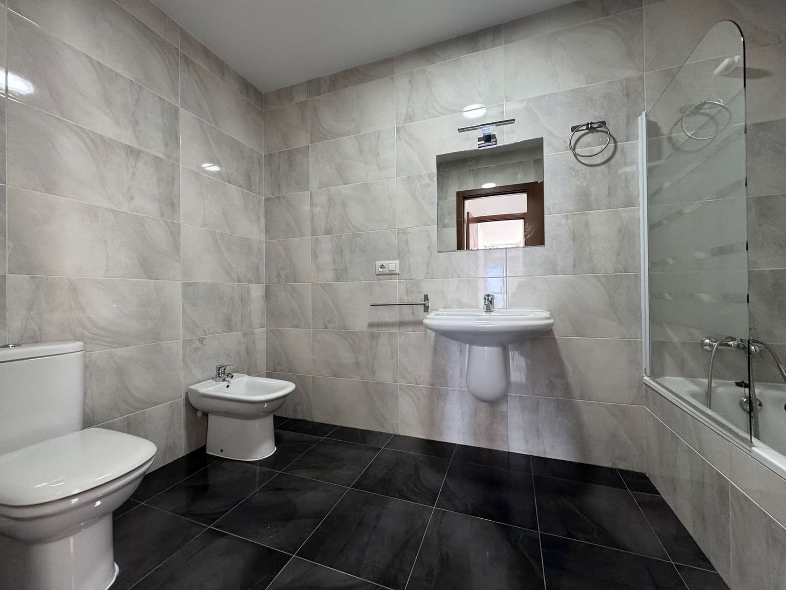 5 makuuhuone Bungalow myytävänä paikassa Calpe / Calp mukana uima-altaan 
autotalli - 568 500 € (Ref: 9751576)