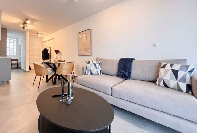 3 bedroom Apartment for rent in Playa Arenal - Bol, Calpe / Calp with garage - € 1,450 (Ref: 9761656)