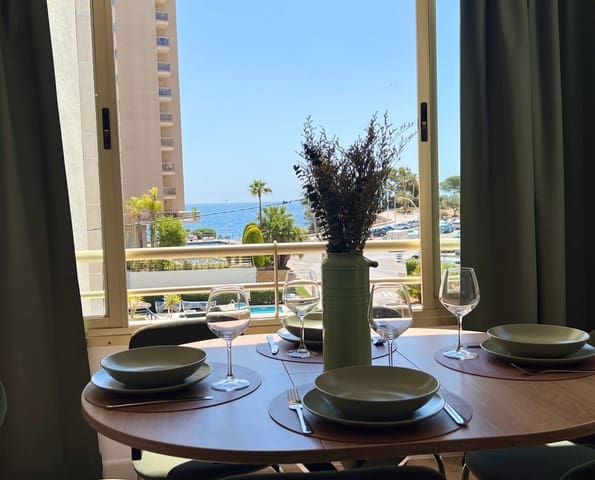 2 soveværelse Lejlighed til leje i Levante - Playa Fossa, Calpe / Calp med swimmingpool - € 875 (Ref: 9794041)