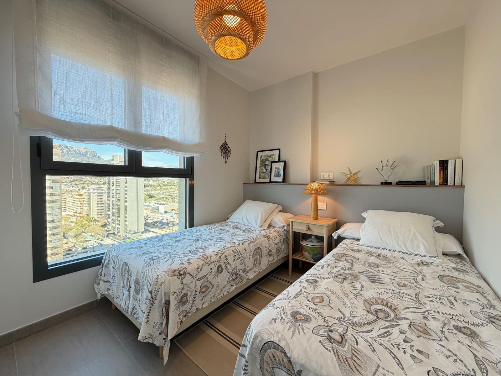 2 soverom Leilighet til leie i Calpe / Calp med svømmebasseng garasje - € 2 600 (Ref: 9796126)