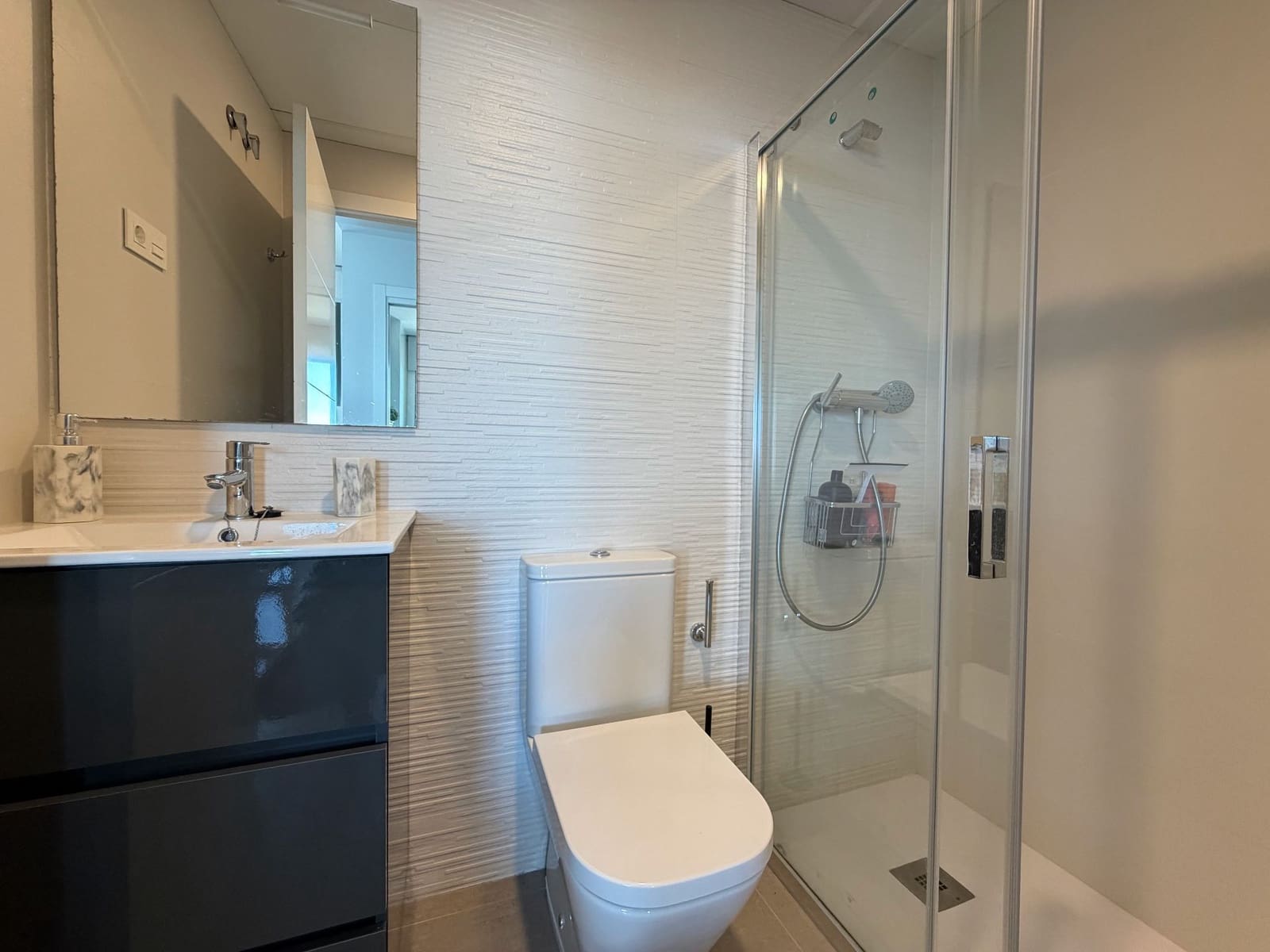 2 soverom Leilighet til leie i Calpe / Calp med svømmebasseng garasje - € 2 600 (Ref: 9796126)