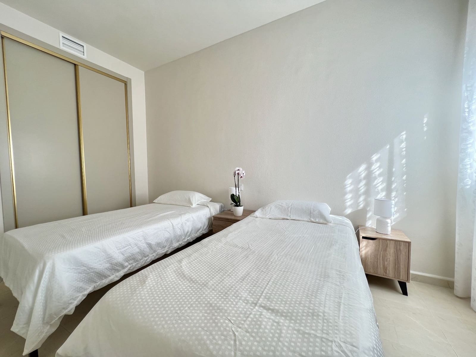 2 bedroom Apartment for sale in Calpe / Calp with pool garage - € 320,000 (Ref: 9830617)